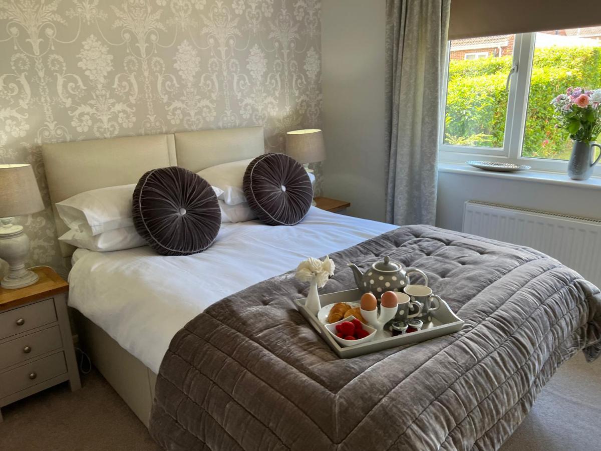 Araucaria House Villa Whitby Eksteriør billede